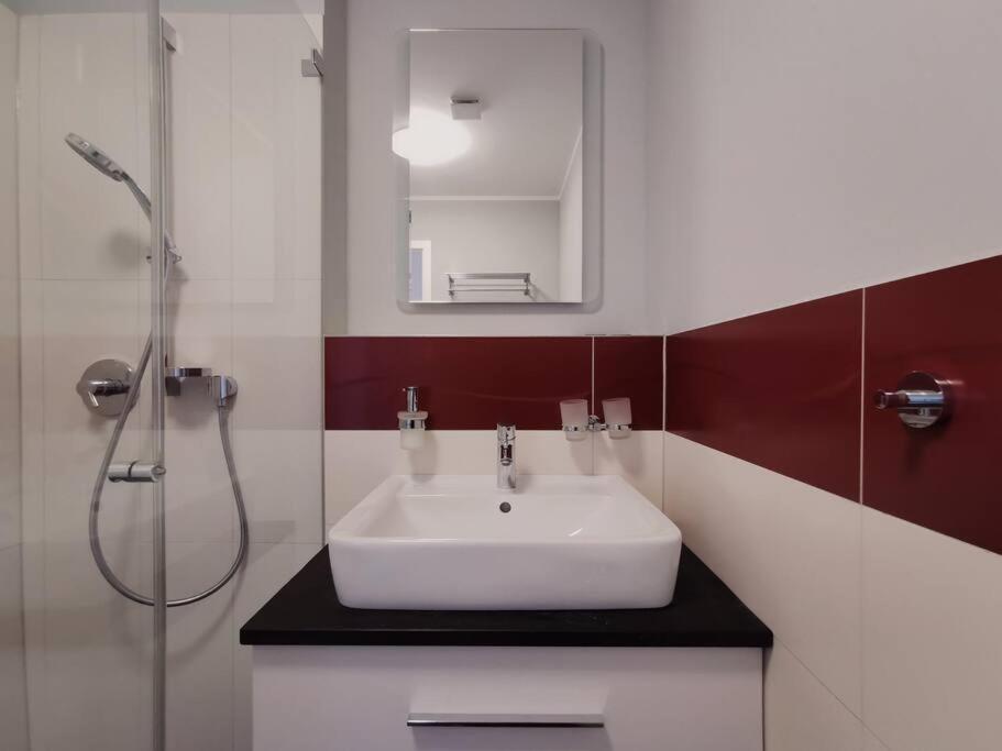 ארפורט Ferienwohnung Im Bruehl מראה חיצוני תמונה