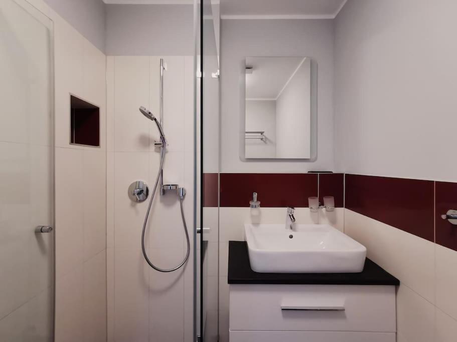 ארפורט Ferienwohnung Im Bruehl מראה חיצוני תמונה